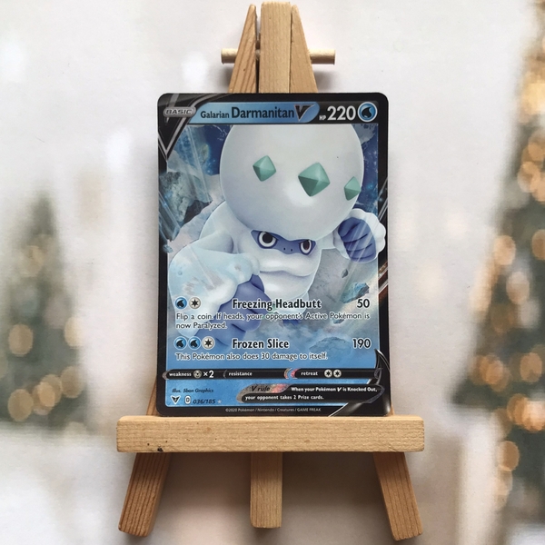Thẻ hình Pokemon Galarian Darmanitan V - 036/185 - Lá bài lẻ Ultra Rare tiếng Anh chính hãng