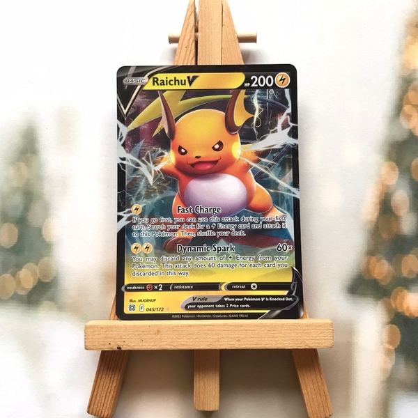 Thẻ hình Pokemon Raichu V 045/172 - Lá bài lẻ Brilliant Stars Ultra Rare tiếng Anh chính hãng