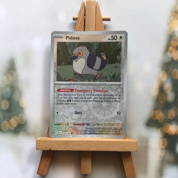 Thẻ hình Pokemon Pidove 133/162 - Lá bài lẻ Temporal Forces Common Reverse Holo tiếng Anh chính hãng