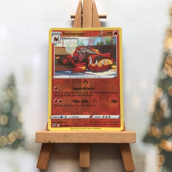 Thẻ hình Pokemon Incineroar 032/195 - Lá bài lẻ Sword & Shield: Silver Tempest Rare Reverse Holo tiếng Anh chính hãng ảnh 3