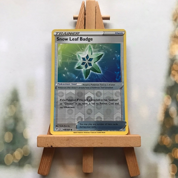 Thẻ hình Pokemon Rubber Gloves 156/203 - Lá bài lẻ Evolving Skies Uncommon Reverse Holo tiếng Anh chính hãng