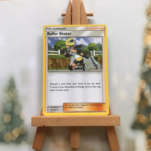 Thẻ hình Pokemon Roller Skater 203/236 - Lá bài lẻ Sun & Moon: Cosmic Eclipse Uncommon tiếng Anh chính hãng