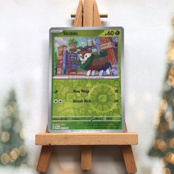 Thẻ hình Pokemon Skiddo 011/198 - Lá bài lẻ Scarlet & Violet Base Set Common Reverse Holo tiếng Anh chính hãng ảnh 2