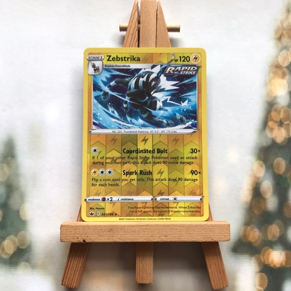 Thẻ hình Pokemon Zebstrika 051/198 - Lá bài lẻ Sword & Shield: Chilling Reign Rare Reverse Holo tiếng Anh chính hãng