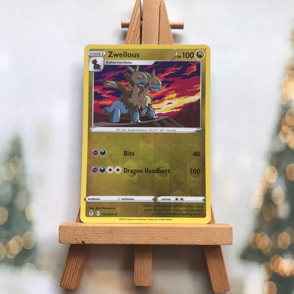 Thẻ hình Pokemon Zweilous 114/203 - Lá bài lẻ Sword & Shield: Evolving Skies Uncommon Reverse Holo tiếng Anh chính hãng