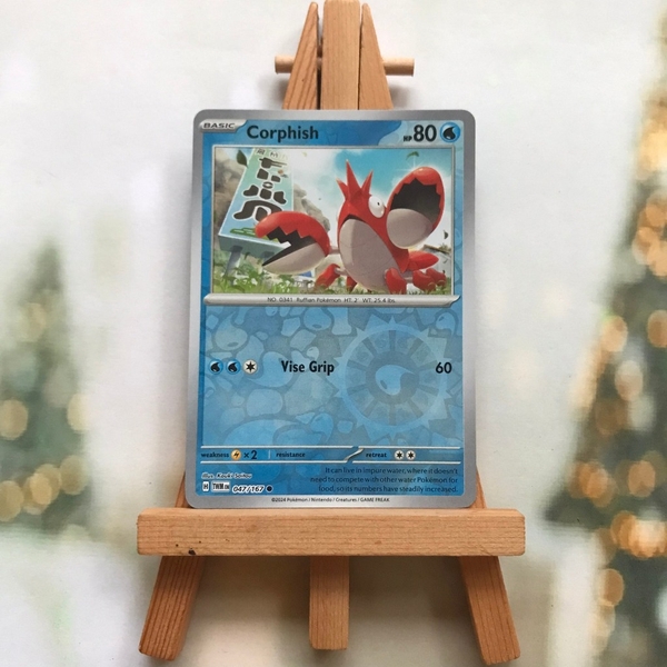 Thẻ hình Pokemon Corphish 047/167 - Lá bài Scarlet&Violet Twilight Masquerade Common Reverse Holo tiếng Anh chính hãng