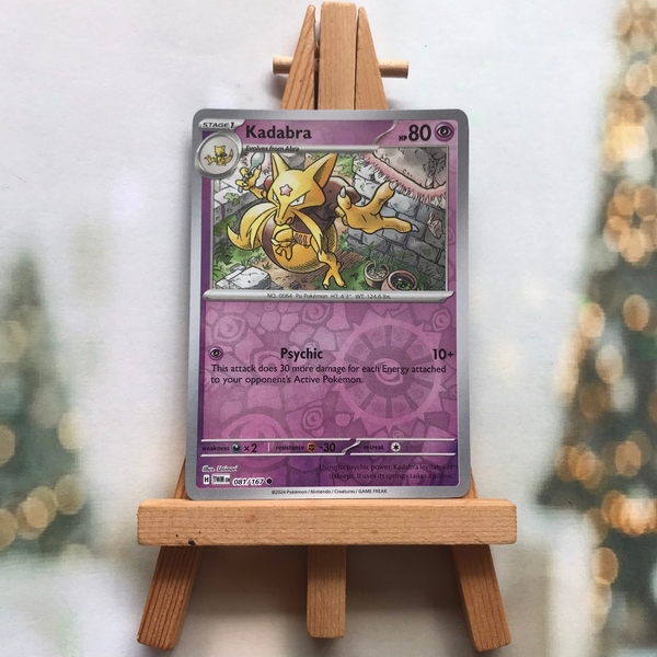 Thẻ hình Pokemon Kadabra 081/167 - Lá bài Scarlet&Violet Twilight Masquerade Common Reverse Holo tiếng Anh chính hãng