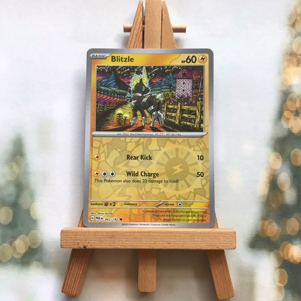 Thẻ hình Pokemon Blitzle 062/182 - Lá bài Scarlet & Violet: Paradox Rift Common Reverse Holo tiếng Anh chính hãng
