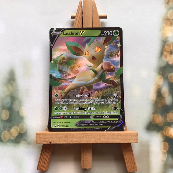 Thẻ hình Pokemon Leafeon V SWSH194 - Lá bài Sword & Shield Promo tiếng Anh chính hãng