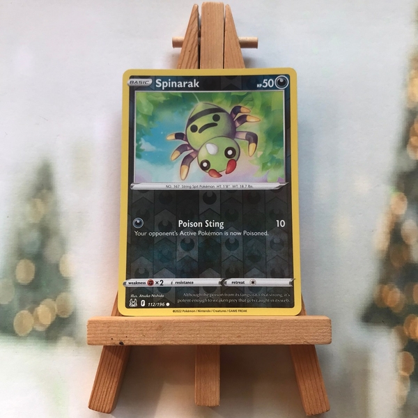 Thẻ hình Pokemon Spinarak 112/196 - Lá bài Sword & Shield: Lost Origin Common Reverse Holo tiếng Anh chính hãng