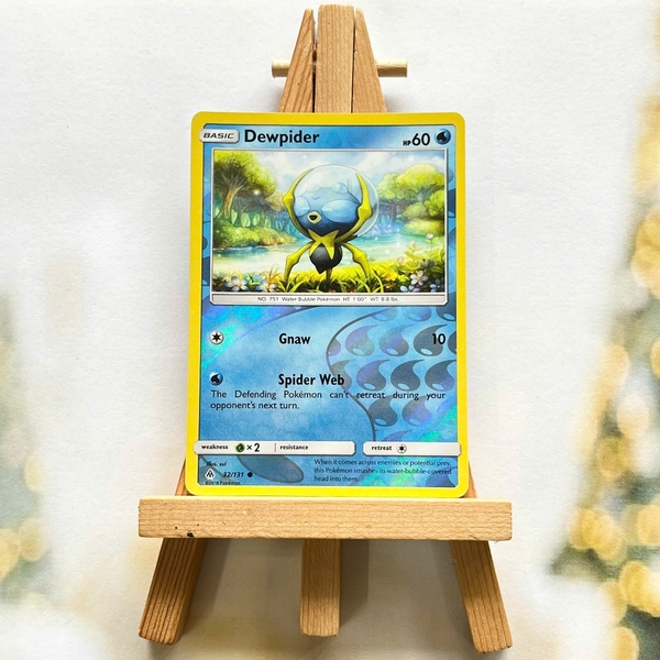 Thẻ hình Pokemon Dewpider 32/131 - Lá bài Sun & Moon: Forbidden Light Common Reverse Holo tiếng Anh chính hãng