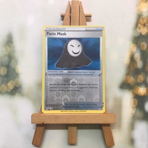 Thẻ hình Pokemon Panic Mask 165/196 - Lá bài Sword & Shield: Lost Origin Uncommon Reverse Holo tiếng Anh chính hãng ảnh 4