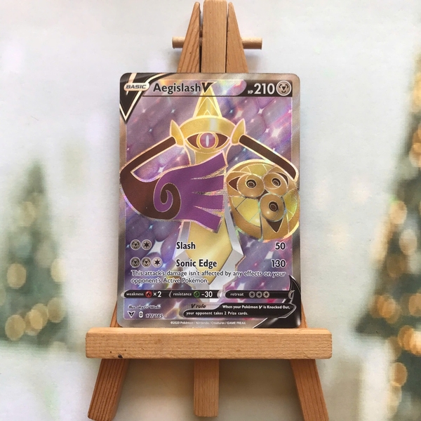 Thẻ hình Pokemon Aegislash V 177/185 - Lá bài lẻ Vivid Voltage Full Art Ultra Rare tiếng Anh chính hãng