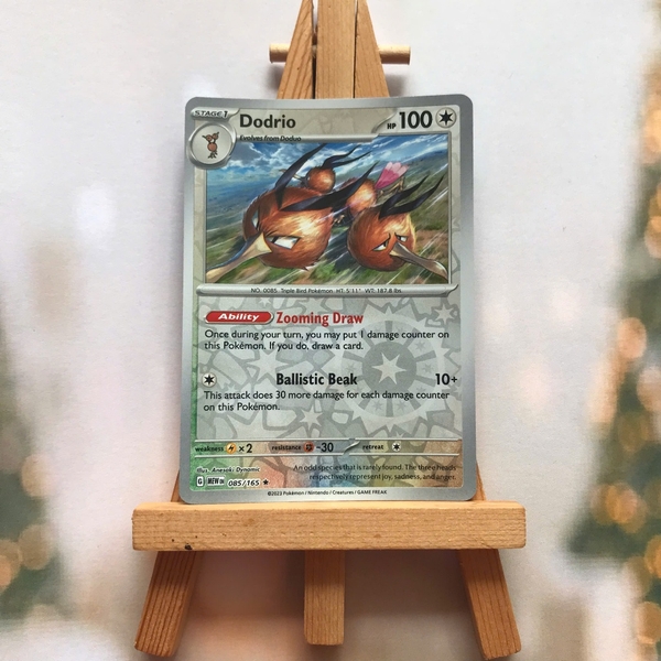 Thẻ hình Pokemon Dodrio 085/165 - Lá bài Scarler & Violet 151 Rare Reverse Holo tiếng Anh chính hãng ảnh 2