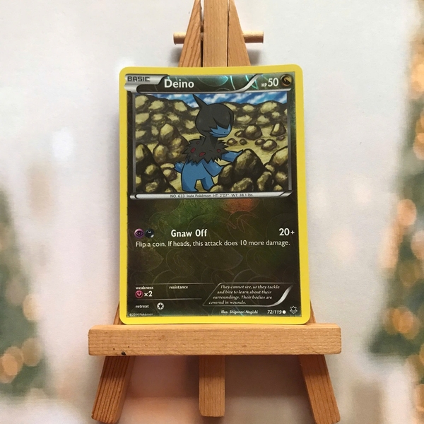 Thẻ hình Pokemon Deino 72/119 - Lá bài lẻ Phantom Forces Common Reverse Holo tiếng Anh chính hãng