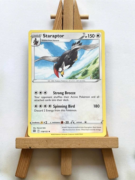 Thẻ hình Pokemon Staraptor 119/172 - Lá bài Brilliant Stars Rare Reverse Holo tiếng Anh ảnh 3