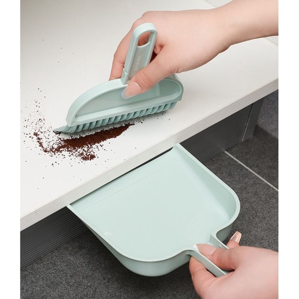 Bộ Chổi Và Đồ Hốt Rác Mini để bàn Tiện lợi Dọn Chuồng Cho Pet