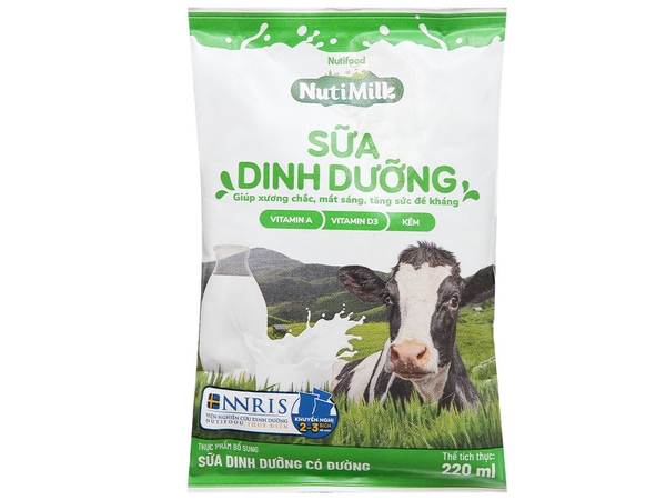 Sữa dinh dưỡng có đường Nutimilk bịch 220ml