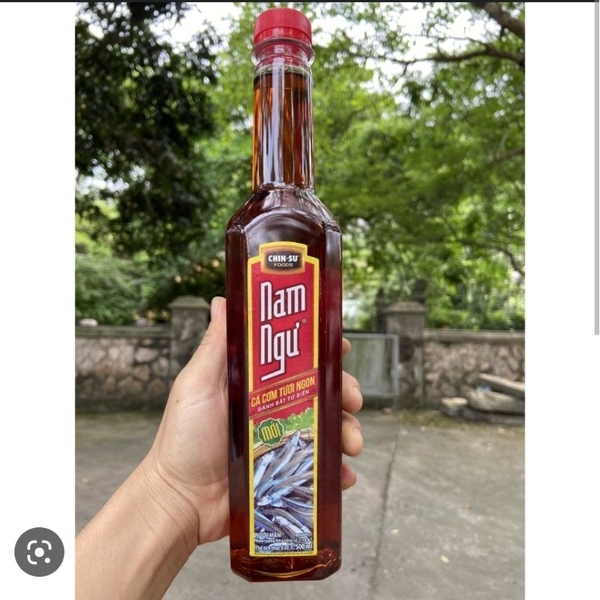 Nước Mắm Nam Ngư chai 800ml