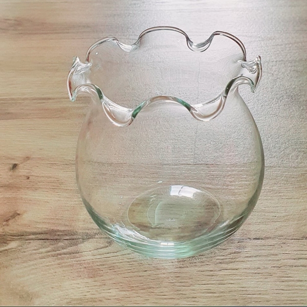 Chậu thủy tinh mini 10cm tai bèo