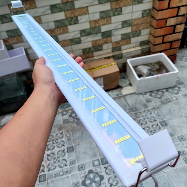 Đèn hồ cá 80-110cm cho hồ cá cảnh từ 80 đến 110cm ÁNH SÁNG TRẮNG