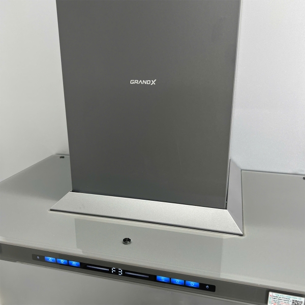 Máy hút mùi GrandX GX H70T81SG