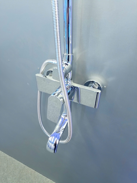 Bộ Vòi sen tắm đứng, Sen cây tắm đứng SC 023A