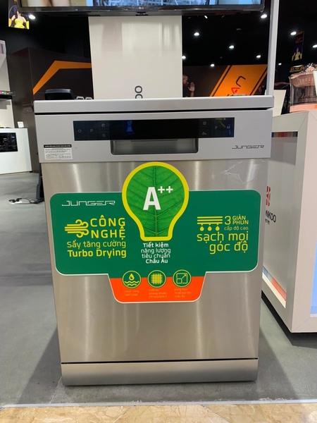 Máy rửa bát Junger DWJ-600