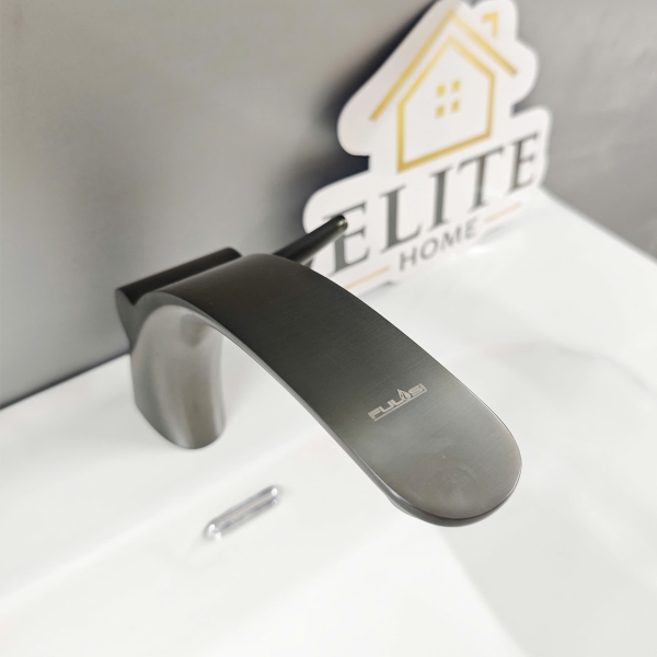 Vòi Lavabo Nóng Lạnh V35