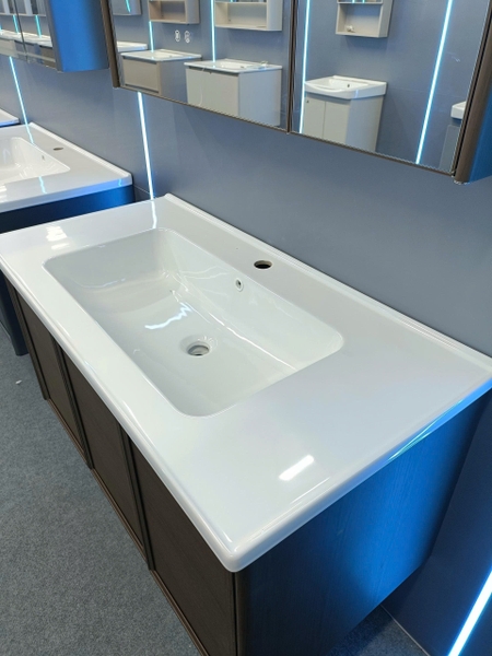 Bộ tủ chậu lavabo, tủ gương phòng tắm TC 035-100