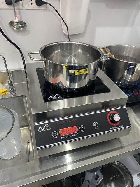 Bếp từ công nghiệp phẳng 5kw 5000w 220V