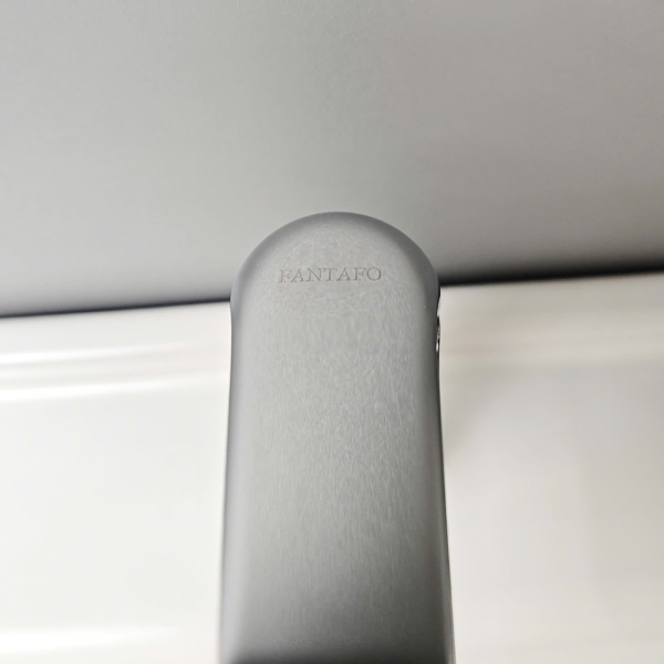 Vòi Lavabo Nóng Lạnh Fantafo F-V34