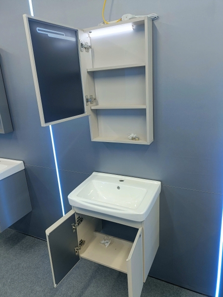 Bộ tủ chậu lavabo, tủ gương phòng tắm TC 019-50