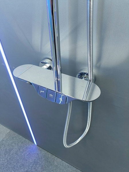 Bộ Vòi sen tắm đứng, Sen cây tắm đứng SC 022T