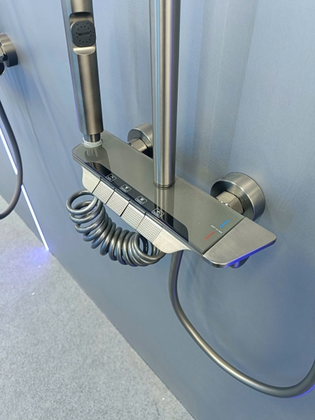 Bộ Vòi sen tắm đứng, Sen cây tắm đứng SC 048