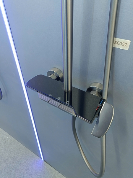 Bộ Vòi sen tắm đứng, Sen cây tắm đứng SC 051