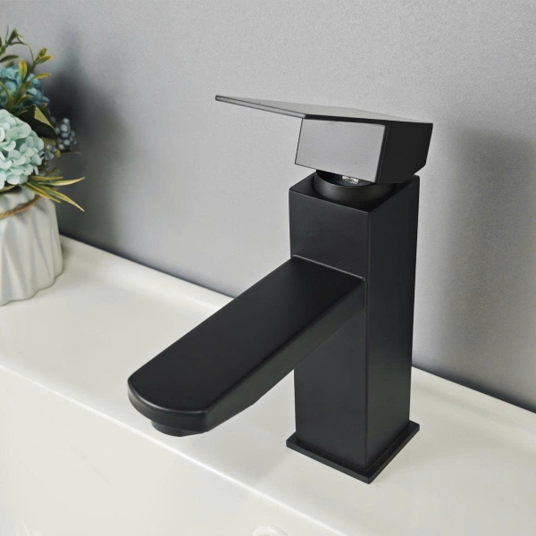 Vòi Lavabo Nóng Lạnh V45