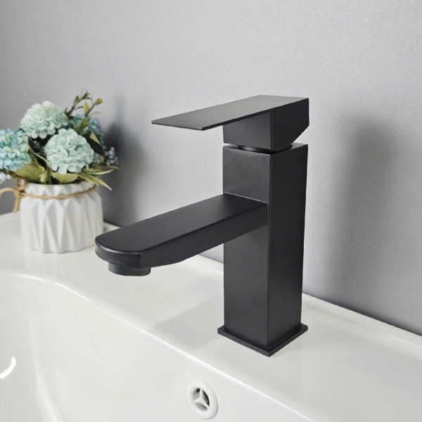 Vòi Lavabo Nóng Lạnh V45