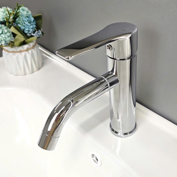 Vòi Lavabo Nóng Lạnh V38