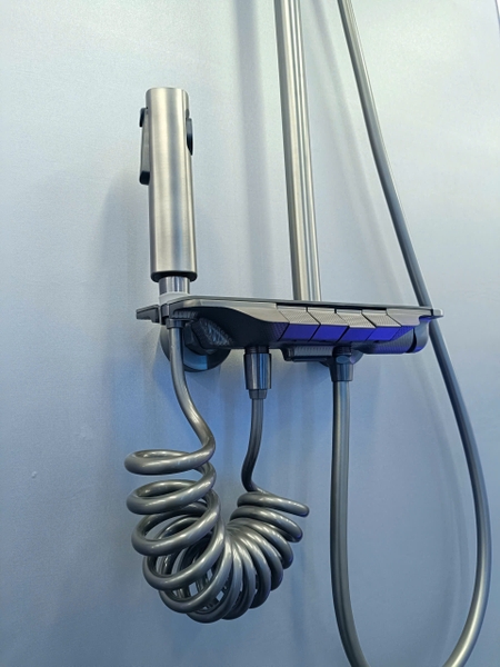 Bộ Vòi sen tắm đứng, Sen cây tắm đứng SC 048