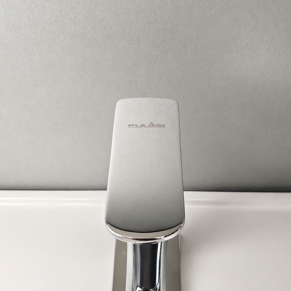 Vòi Lavabo Nóng Lạnh V32