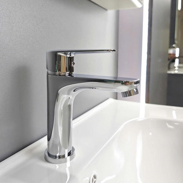 Vòi Lavabo Nóng Lạnh V39