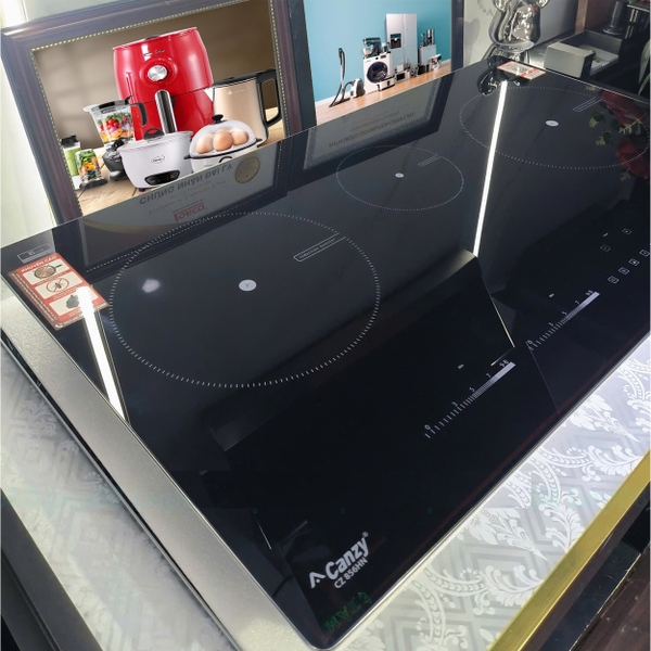 Bếp từ 3 vùng nấu Canzy CZ856HN