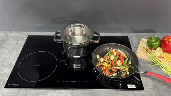 Bếp từ 3 vùng nấu EUROSUN EU-T881G