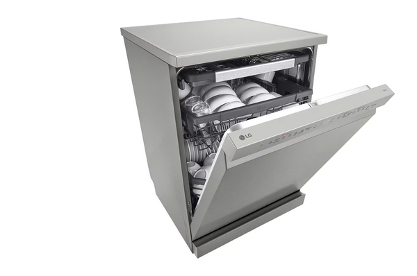 Máy rửa bát LG Quadwash TrueSteam™ màu bạc ghi sáng LDT14SVA4