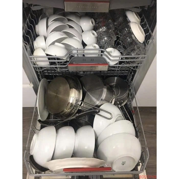 Máy rửa bát Bosch SMS4ECI26E serie 4 sấy hé cửa