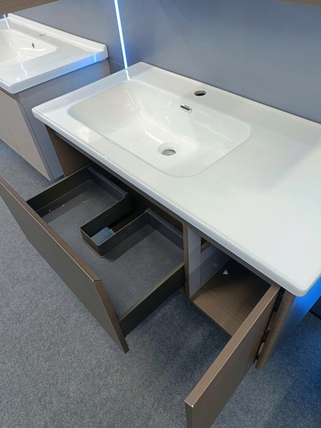 Bộ tủ chậu lavabo, tủ gương phòng tắm TC 031-100