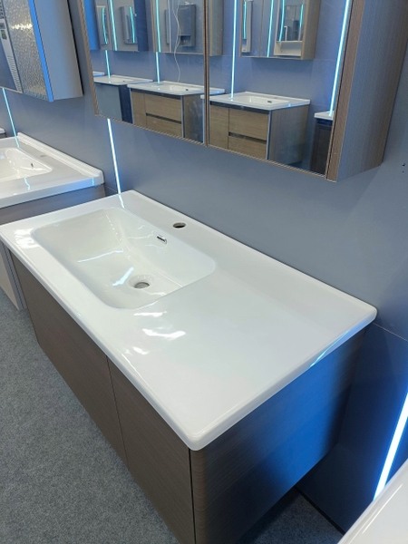 Bộ tủ chậu lavabo, tủ gương phòng tắm TC 031-100