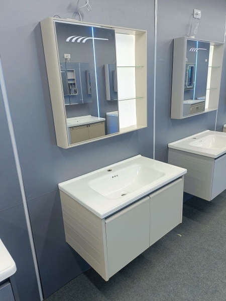 Bộ tủ chậu lavabo, tủ gương phòng tắm TC 015-80