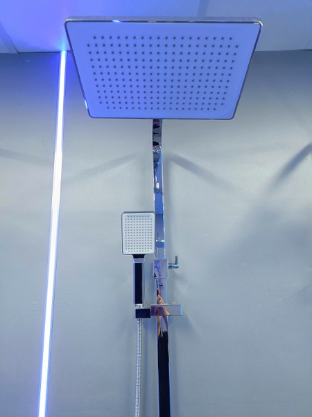 Bộ Vòi sen tắm đứng, Sen cây tắm đứng khóa nhiệt đô SC 056